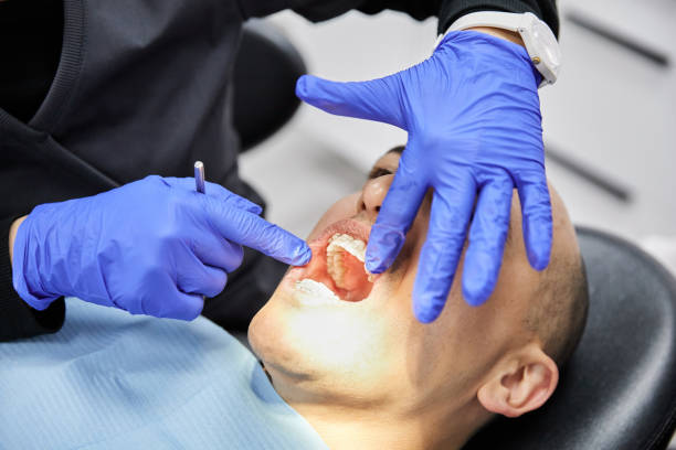 Best Emergency Gum Treatment in Grosse Pointe Woods, MI